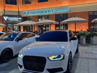 2012 Audi A4 IV (B8) Рестайлинг, белый, 1299000 рублей, вид 3