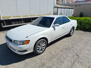 1995 Toyota Mark II VII (X90), белый, 700000 рублей, вид 1