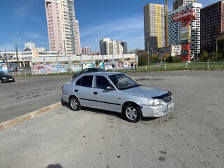 2011 Hyundai Accent ТагАЗ II, серебристый, 390000 рублей, вид 2