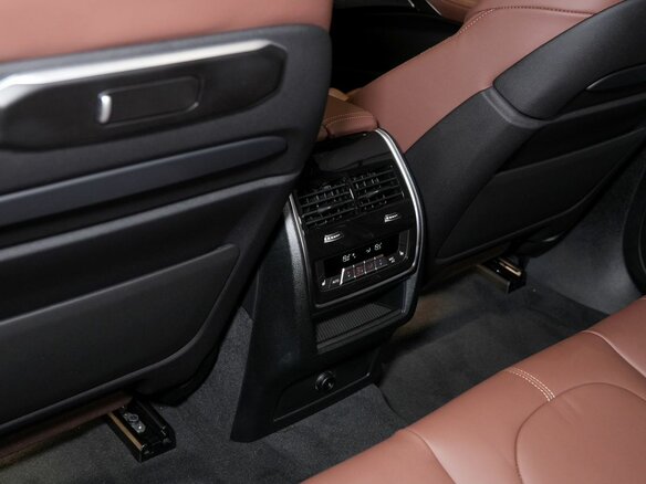 2026 BMW X6 30d III (G06) Рестайлинг, серый, 17700000 рублей - вид 35