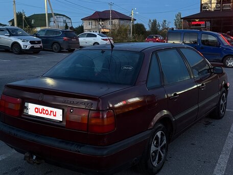 1994 Volkswagen Passat B4, красный, 79000 рублей, вид 4