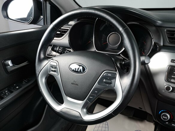 2016 Kia Rio III Рестайлинг, чёрный - вид 10