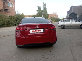 2018 Hyundai Solaris II, красный, 1400000 рублей, вид 4