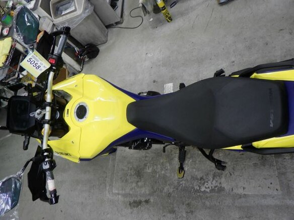 2023 Suzuki V-Strom 800DE, жёлтый, 1090000 рублей - вид 8