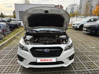 2020 Subaru Legacy VI Рестайлинг, белый, 2500000 рублей, вид 2