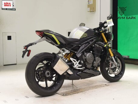 2026 Triumph Speed Triple, чёрный, 1799000 рублей, вид 5