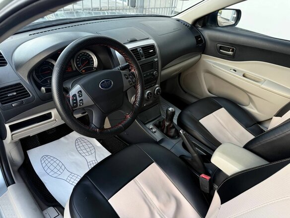 2012 FAW Besturn B50 I, серебристый, 330000 рублей - вид 14