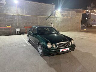 1997 Mercedes-Benz E-Класс 320 II (W210, S210), зелёный, 450000 рублей, вид 4