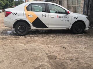 2017 Renault Logan II, белый, 299000 рублей, вид 3