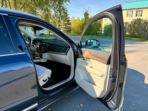2017 Volvo XC90 II, голубой, 2900000 рублей - вид 7