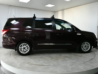 2014 SsangYong Stavic, красный, 980000 рублей, вид 4