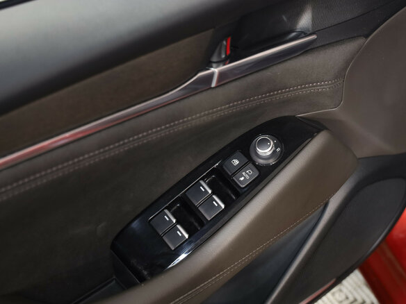 2020 Mazda 6 III (GJ) Рестайлинг 2, красный, 2699777 рублей - вид 20