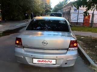 2010 Opel Astra H Рестайлинг, белый, 250000 рублей, вид 3