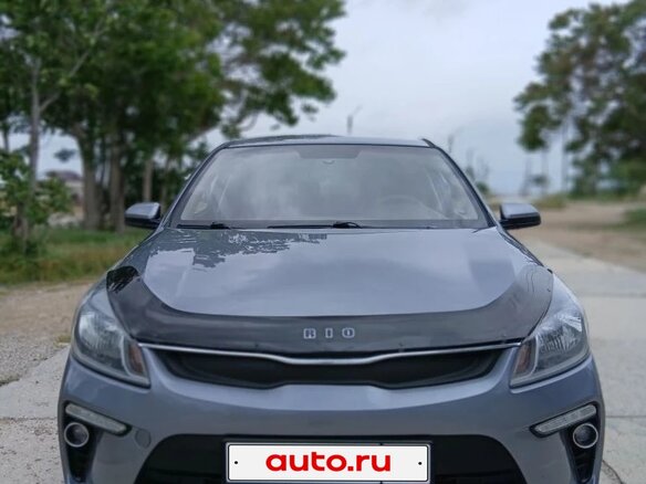 2017 Kia Rio IV, серый, 1000000 рублей
