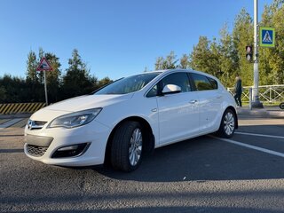 2012 Opel Astra J Рестайлинг, белый, 880000 рублей, вид 1