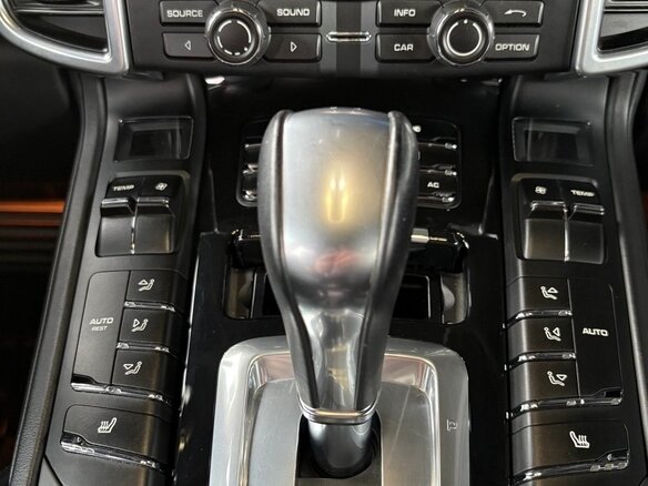 2010 Porsche Cayenne S II (958), чёрный, 2100000 рублей - вид 14