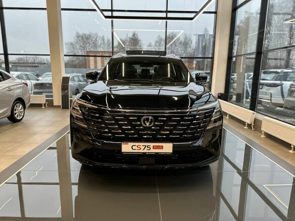 2025 Changan CS75 Plus IV, чёрный - вид 1