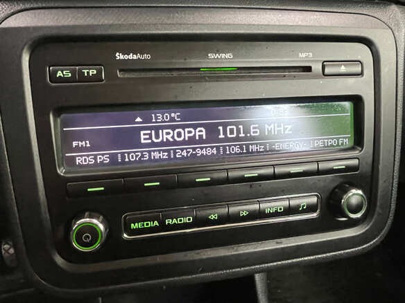 2012 Skoda Fabia II Рестайлинг, белый - вид 17