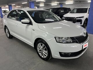 2019 Skoda Rapid I Рестайлинг, белый, 1595000 рублей, вид 3