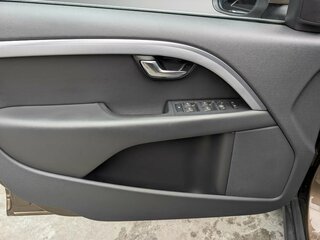 2015 Volvo XC70 II Рестайлинг, серый, 2195000 рублей, вид 5