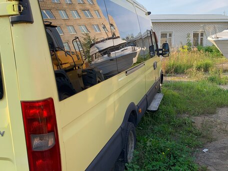 2014 Iveco Daily, жёлтый, 2600000 рублей, вид 3