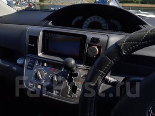 2009 Toyota Raum II, красный, 900000 рублей, вид 4