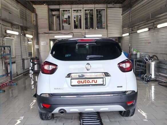 2018 Renault Kaptur I, чёрный, 1600000 рублей - вид 2