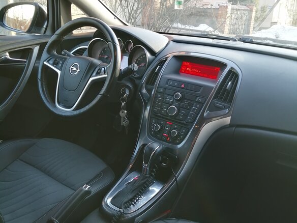 2013 Opel Astra J Рестайлинг, коричневый, 828000 рублей - вид 14