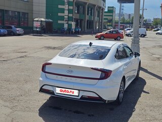 2020 Hyundai Sonata VIII (DN8), белый, 1930000 рублей, вид 4