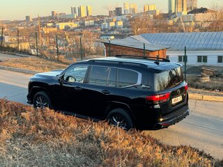2021 Toyota Land Cruiser 300 Series, чёрный, 11290000 рублей, вид 4