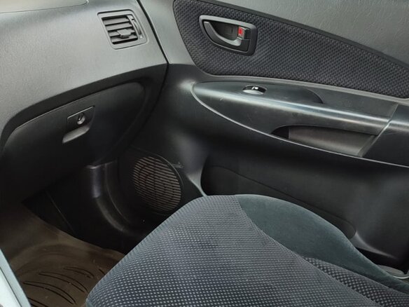 2006 Hyundai Tucson I, серебристый, 450000 рублей - вид 10