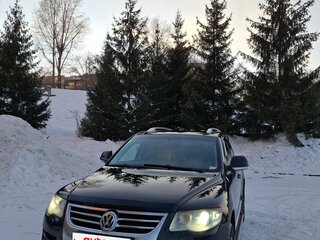 2008 Volkswagen Touareg I Рестайлинг, чёрный, 1750000 рублей, вид 2