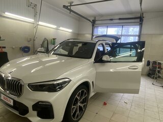 2020 BMW X5 30d IV (G05/G18), белый, 6750000 рублей, вид 3