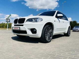 2010 BMW X5 40d II (E70) Рестайлинг, белый, 2500000 рублей, вид 2