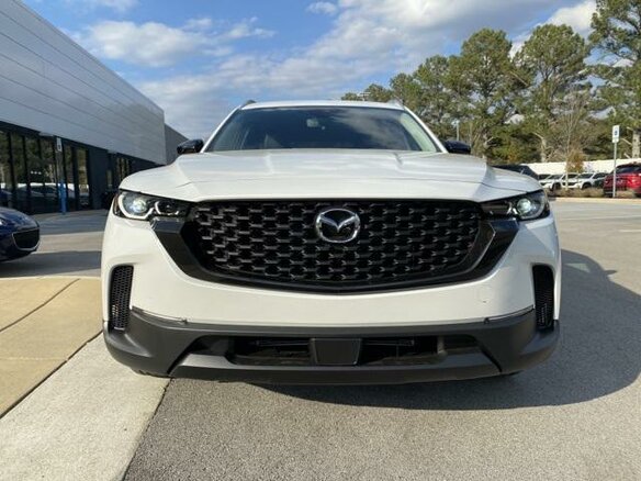2023 Mazda CX-50, белый - вид 2