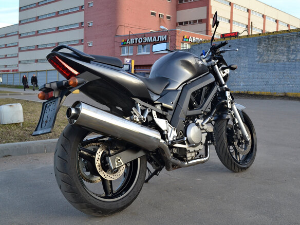 2008 Suzuki SV 650, серебристый - вид 2
