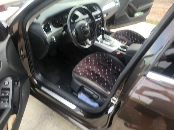 2010 Audi A4 IV (B8), коричневый, 1600000 рублей - вид 10