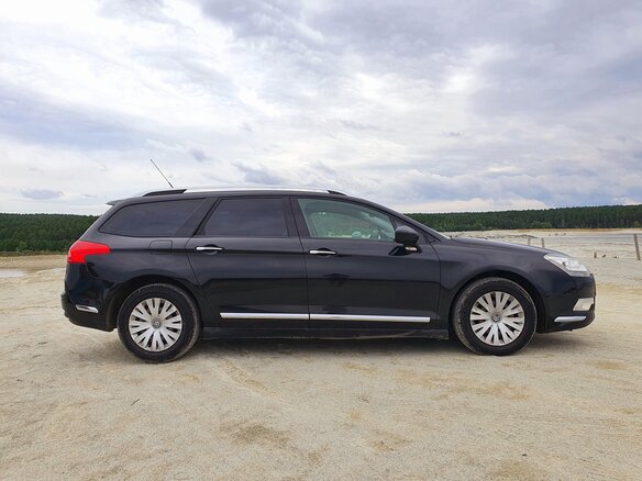 2010 Citroen C5 II, чёрный - вид 4