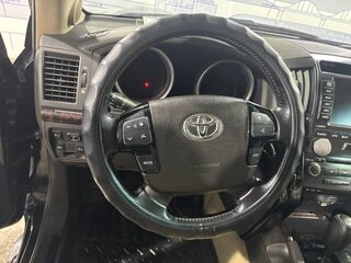 2008 Toyota Land Cruiser 200 Series, чёрный, 2300000 рублей, вид 4
