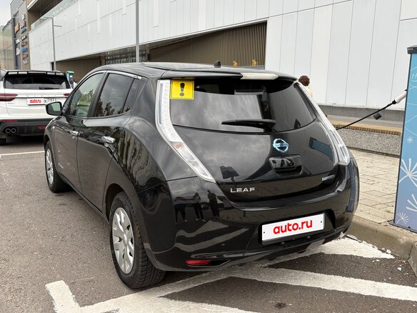 2016 Nissan Leaf 30kWh I (ZE0/AZE0), чёрный - вид 4