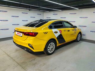 2021 Kia Cerato IV Рестайлинг, красный, 1185750 рублей, вид 3