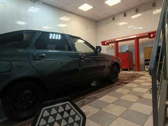 2012 Lada (ВАЗ) Priora I, зелёный, 380000 рублей - вид 21