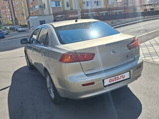2007 Mitsubishi Lancer X, бежевый, 600000 рублей, вид 5