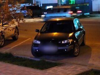 2006 Renault Megane II Рестайлинг, чёрный, 500000 рублей, вид 1