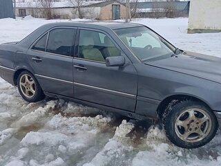 1996 Mercedes-Benz C-Класс 230 I (W202), серый, 260000 рублей, вид 2