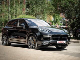 2016 Porsche Cayenne Turbo S II Рестайлинг (958), чёрный, 17000000 рублей, вид 2