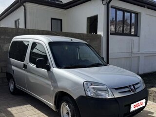 2011 Peugeot Partner I Рестайлинг, серебристый, 460000 рублей, вид 1