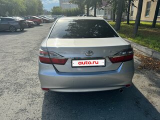 2016 Toyota Camry VII (XV50) Рестайлинг, серебристый, 1800000 рублей, вид 5