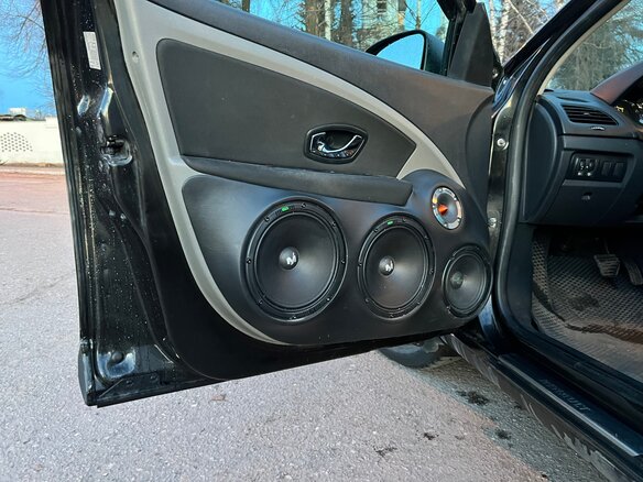 2012 Renault Fluence I, чёрный, 1000000 рублей - вид 17