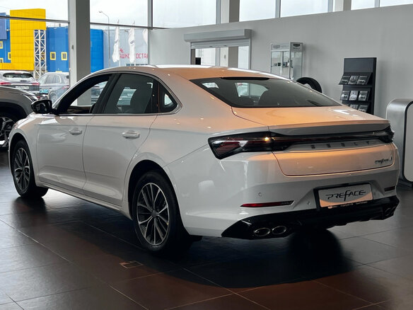 2026 Geely Preface I, белый - вид 5